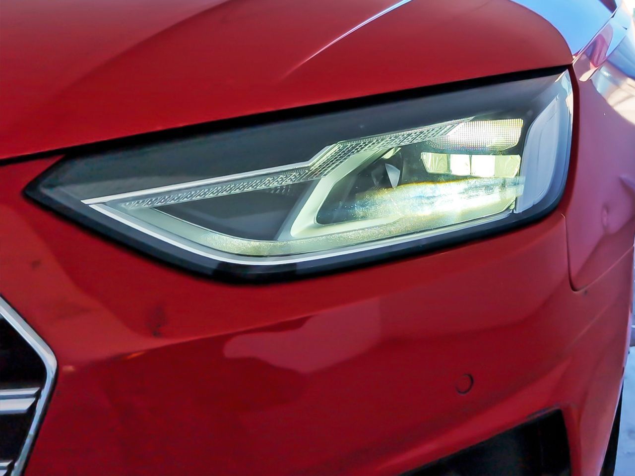 Audi A4 Advanced 30 TDI S tronic - foto 24