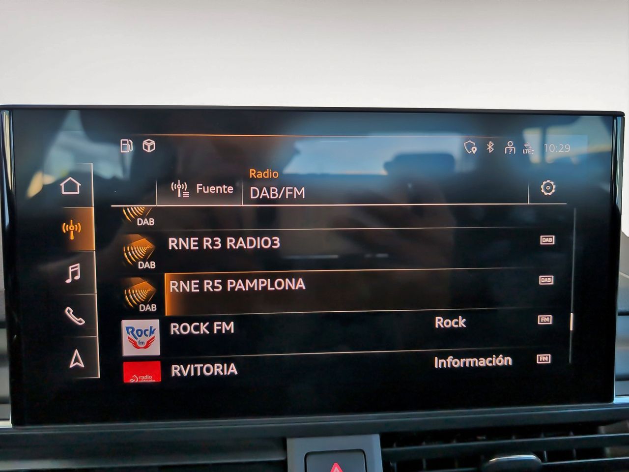Audi A4 Advanced 30 TDI S tronic - foto 18