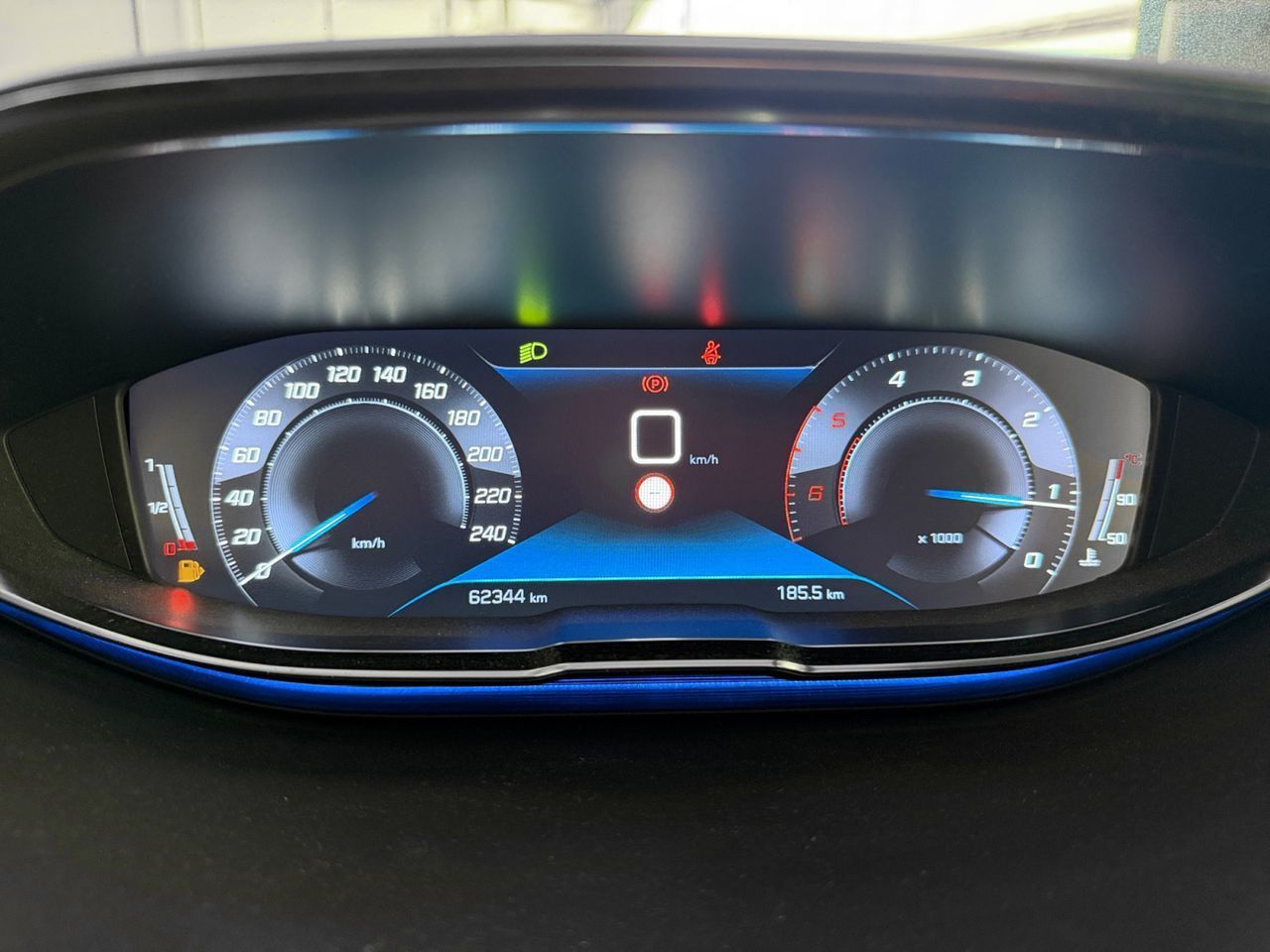 Peugeot 3008 BlueHDi 130 Allure - foto 14