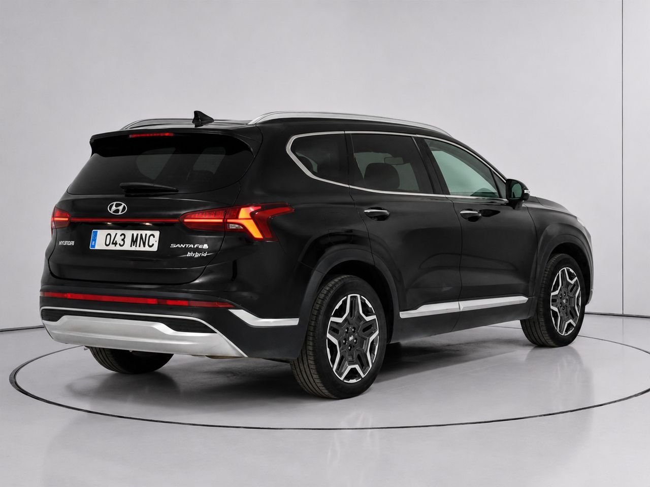 Hyundai Santa Fe 1.6 T-GDi PHEV Style 4x4 - foto 3
