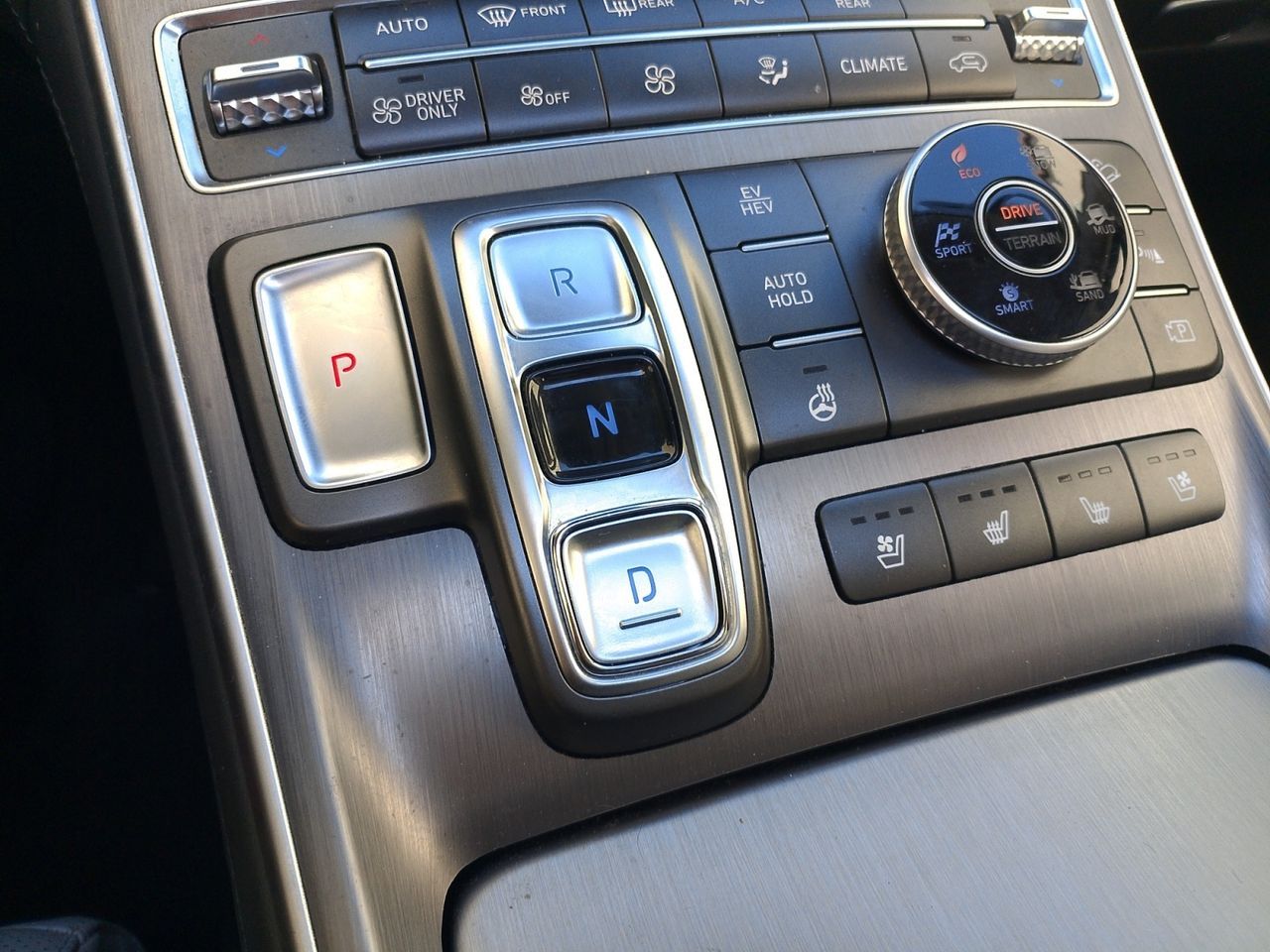 Hyundai Santa Fe 1.6 T-GDi PHEV Style 4x4 - foto 17