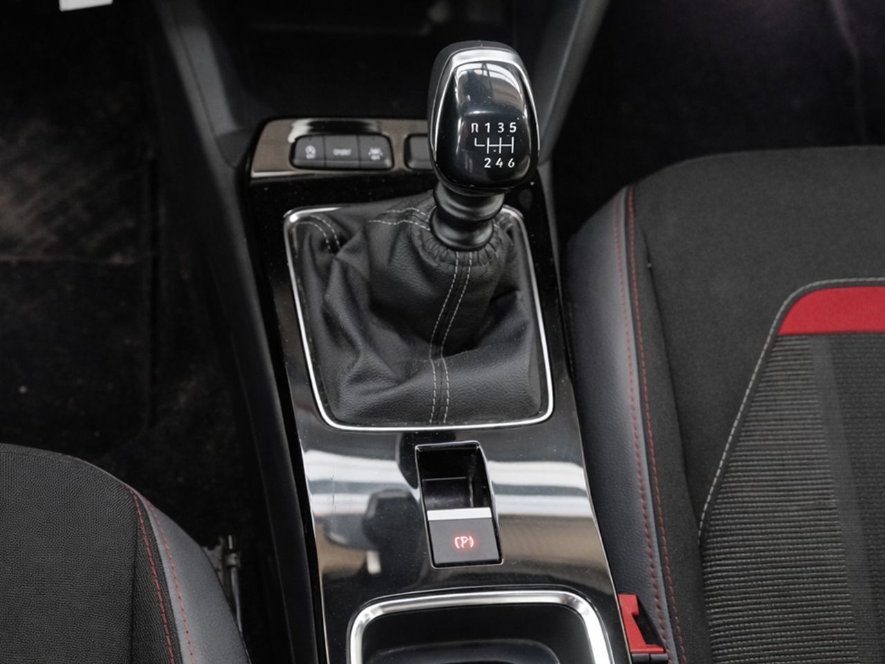 Opel Mokka 1.2 Turbo GS Line - foto 12