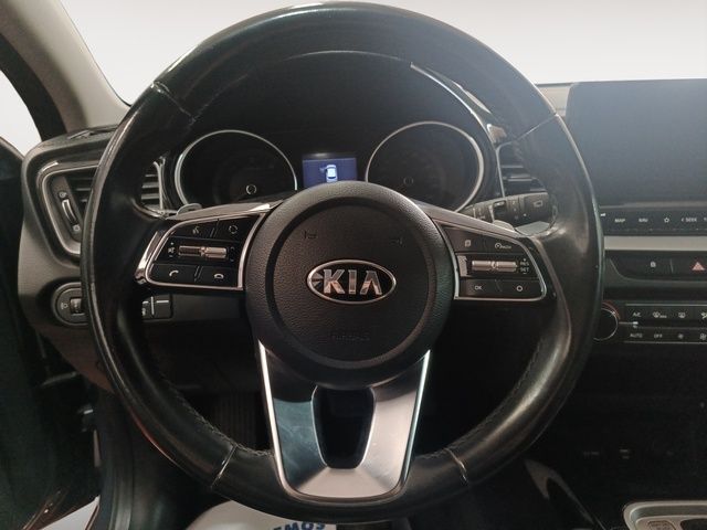 Kia Ceed 1.6 MHEV Tech DCT - foto 8