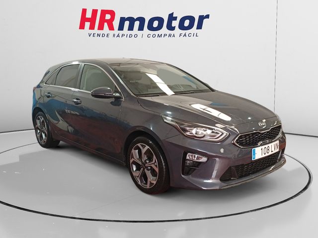 Kia Ceed 1.6 MHEV Tech DCT - foto 1