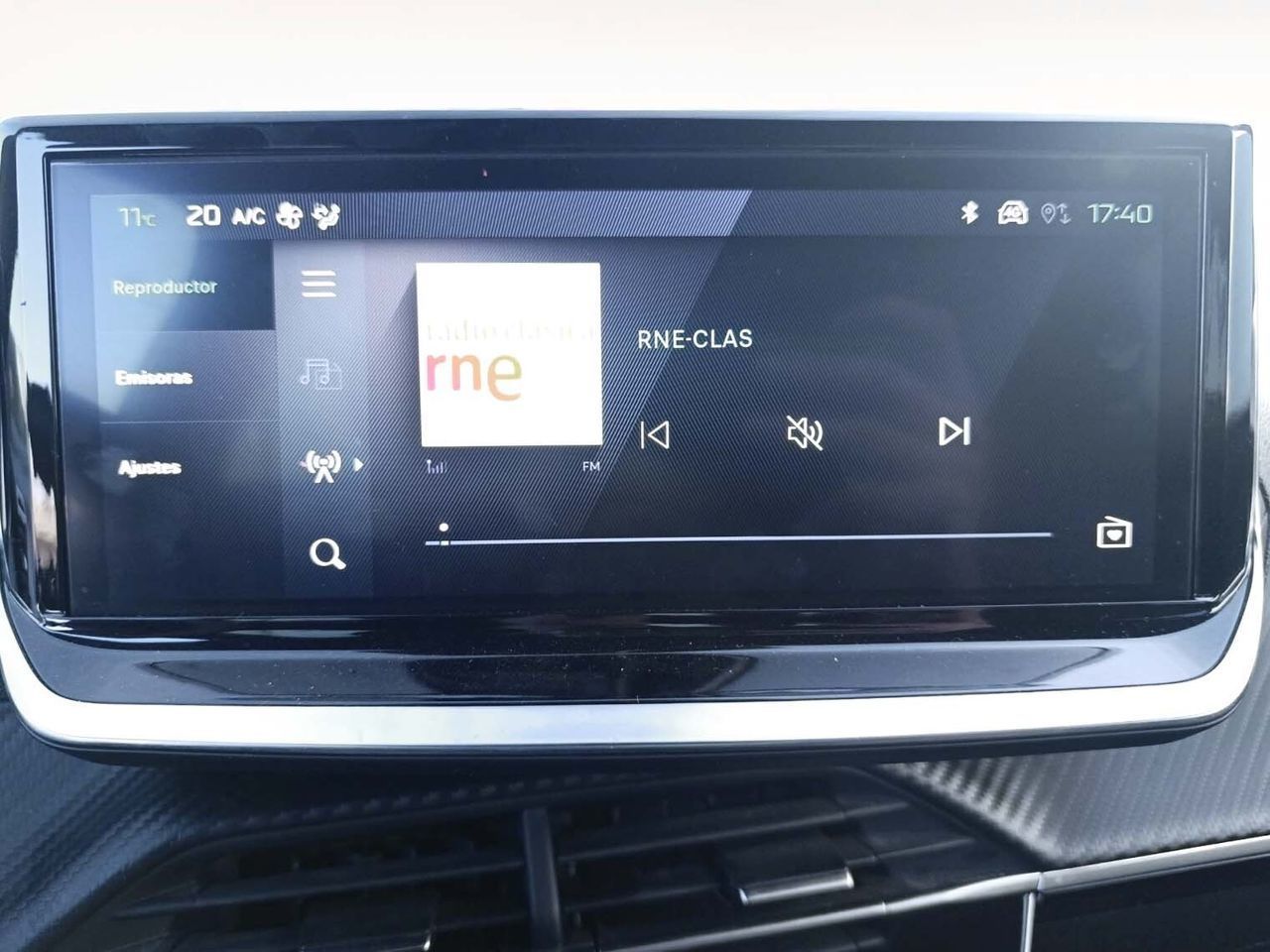 Peugeot 2008 PureTech 100 Allure - foto 16