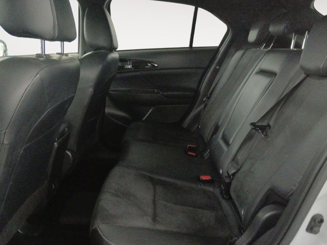 Mitsubishi Eclipse Cross 2.4 PHEV Kaiteki 4WD - foto 11