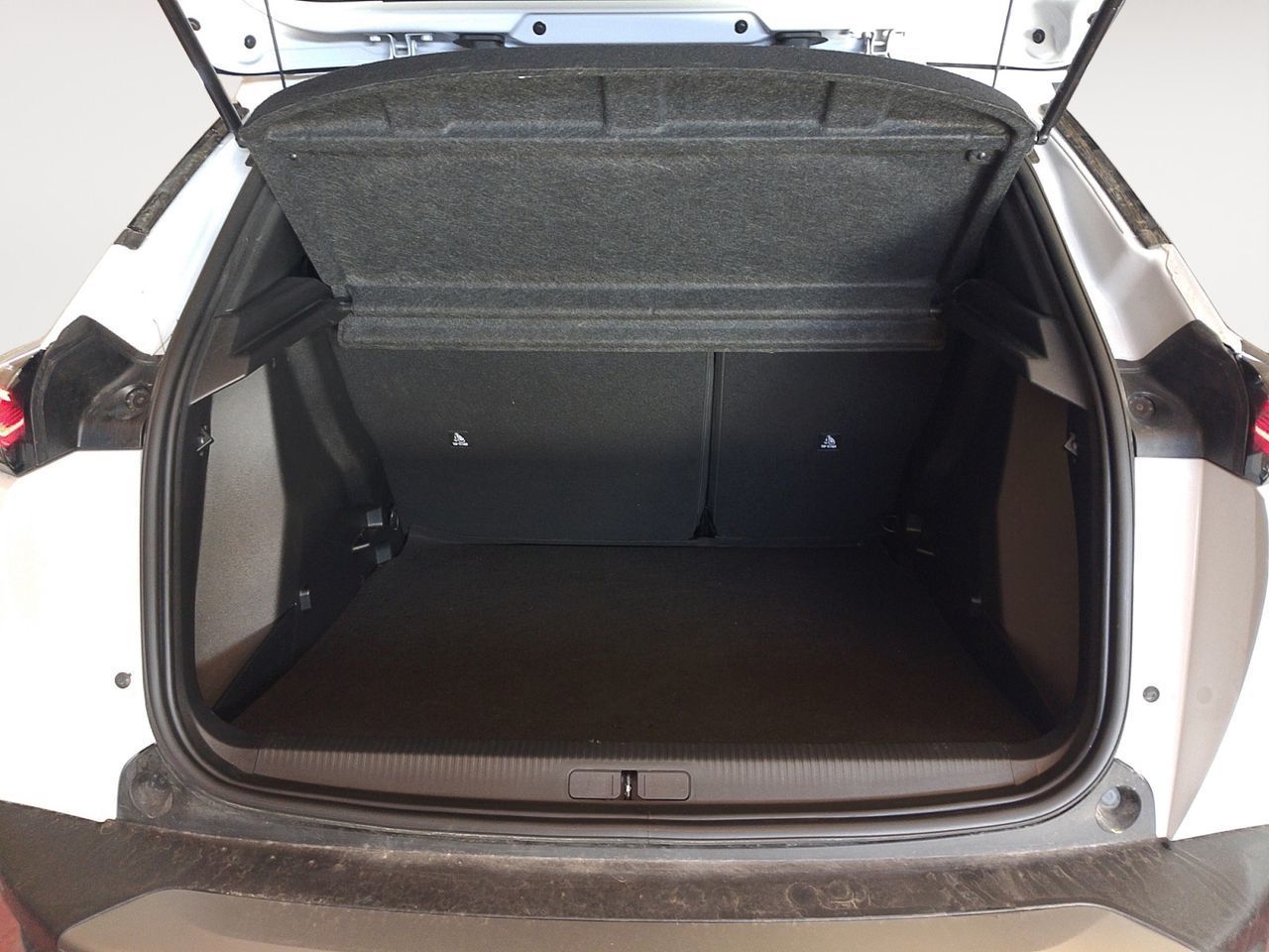 Peugeot 2008 PureTech 100 Allure - foto 10