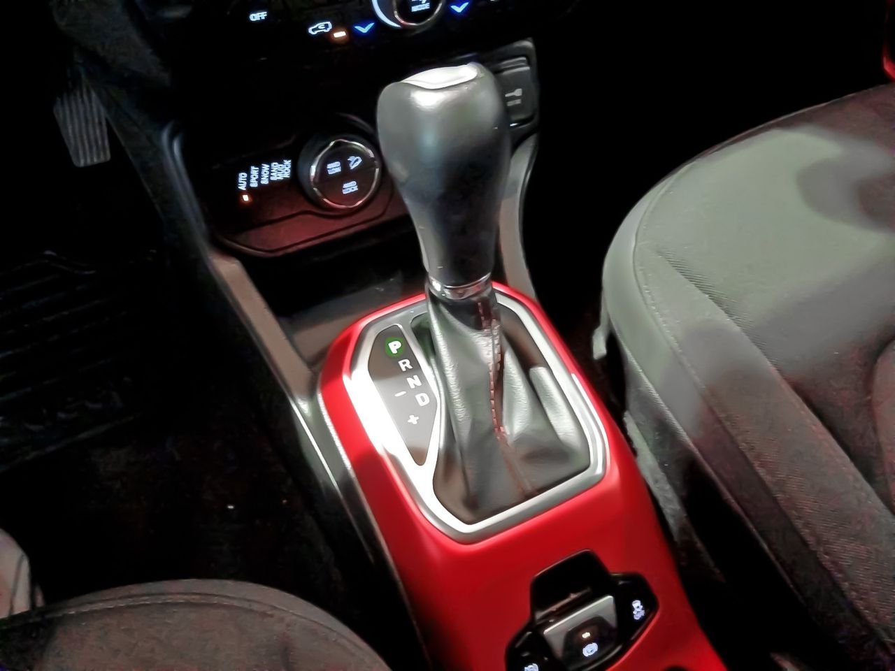 Jeep Renegade 1.3 PHEV Trailhawk AWD - foto 14