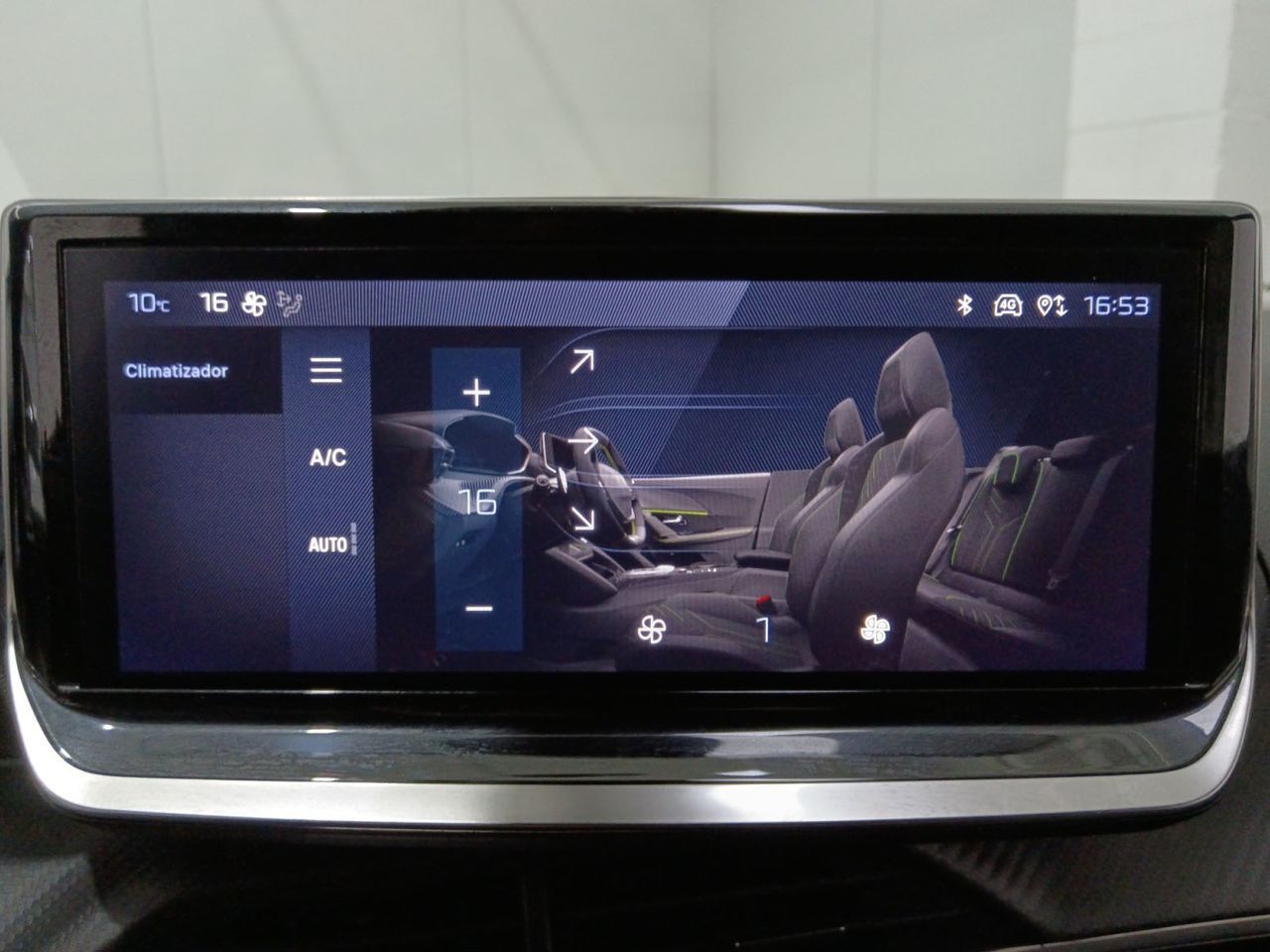 Peugeot 2008 PureTech 100 Allure - foto 19
