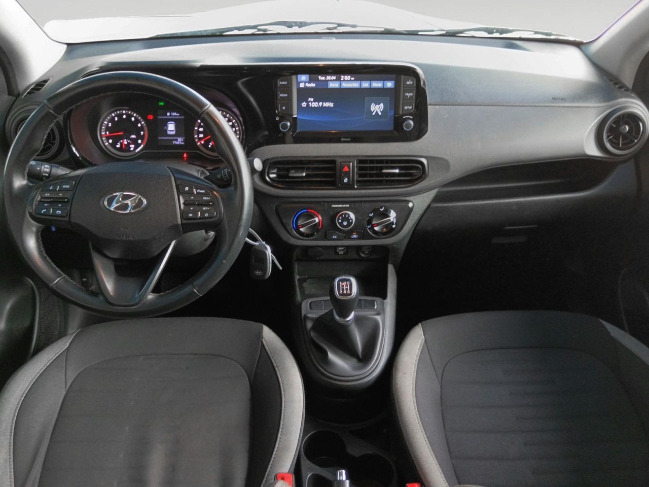 Hyundai i10 1.0 Klass - foto 6