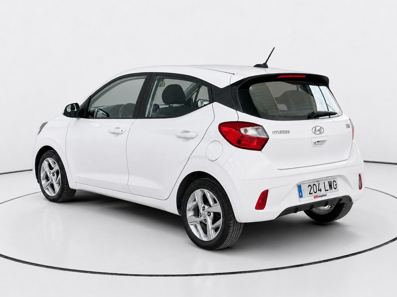 Hyundai i10 1.0 Klass - foto 4