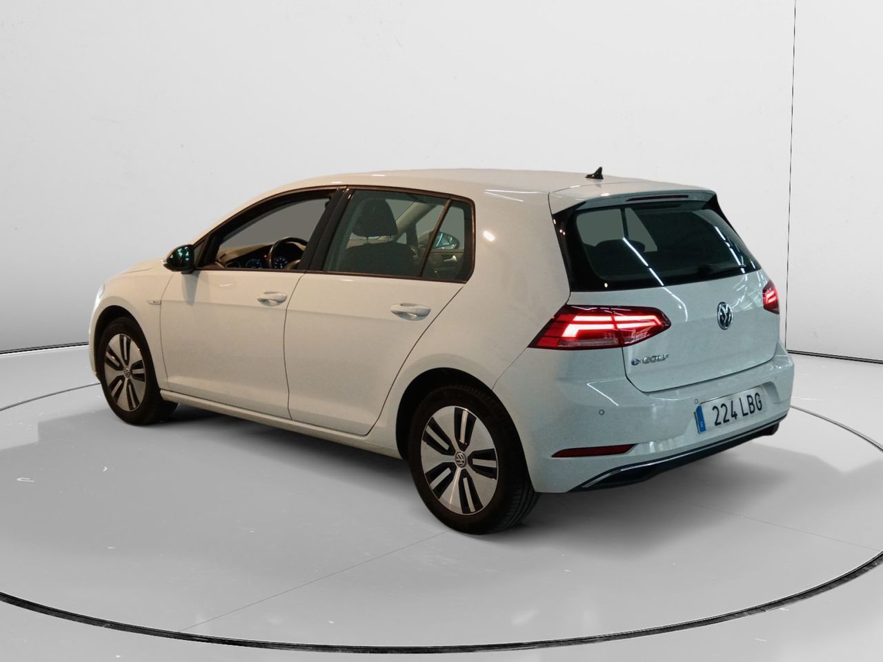 Volkswagen Golf ePower - foto 4