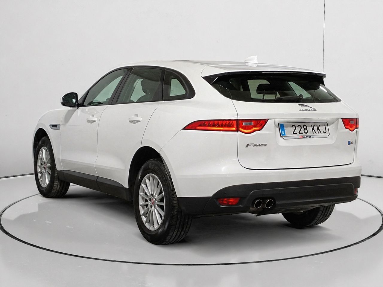 Jaguar F-Pace 2.0L i4D Pure - foto 4