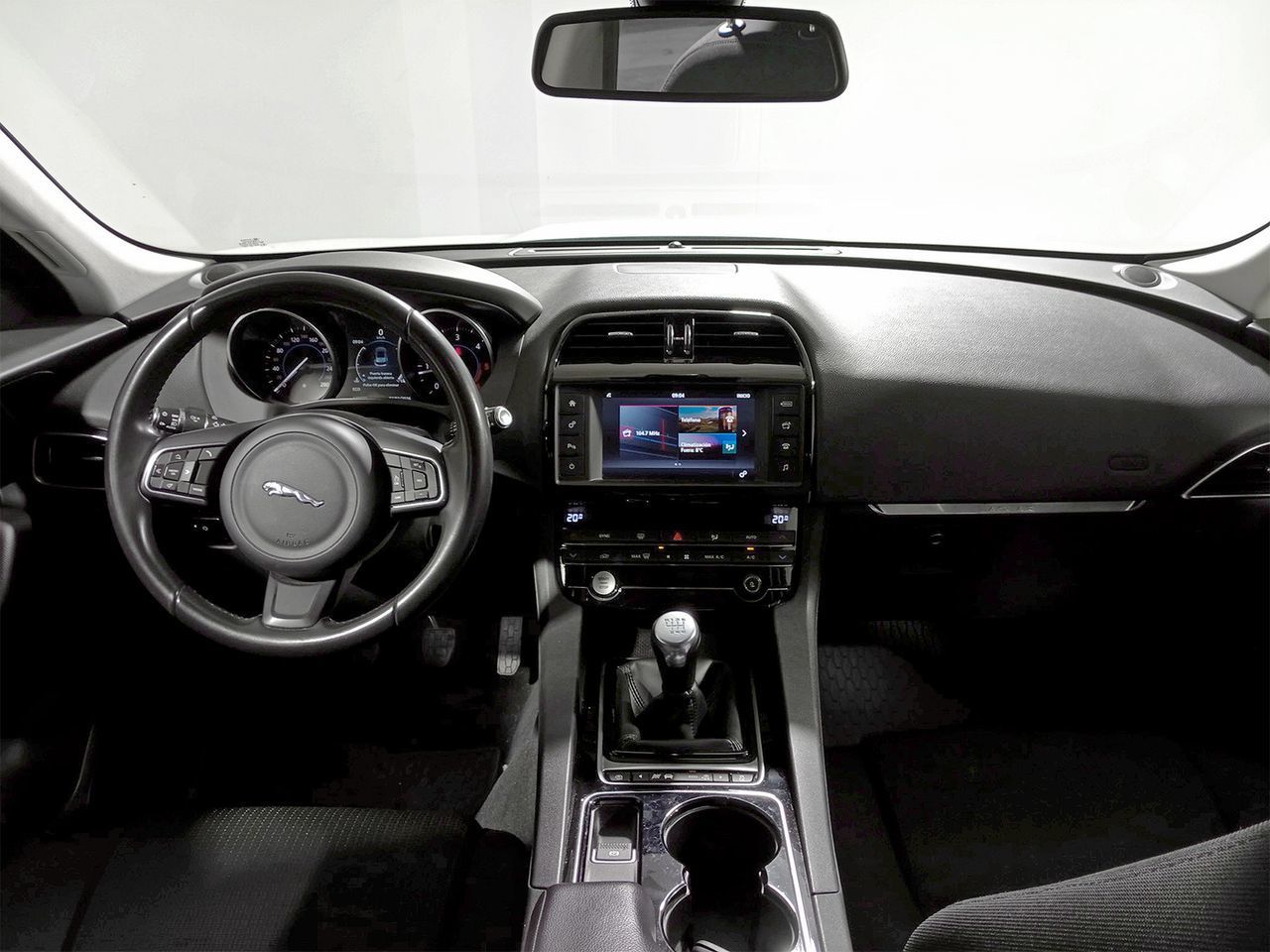 Jaguar F-Pace 2.0L i4D Pure - foto 7