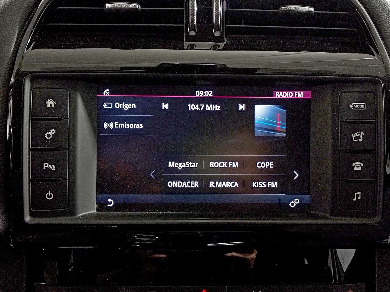 Jaguar F-Pace 2.0L i4D Pure - foto 16
