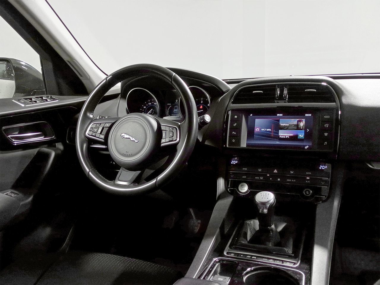 Jaguar F-Pace 2.0L i4D Pure - foto 8