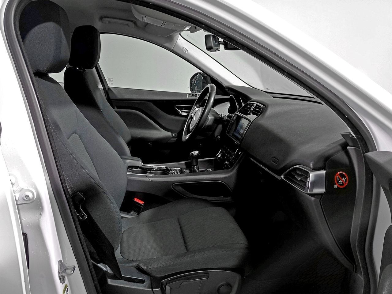 Jaguar F-Pace 2.0L i4D Pure - foto 11