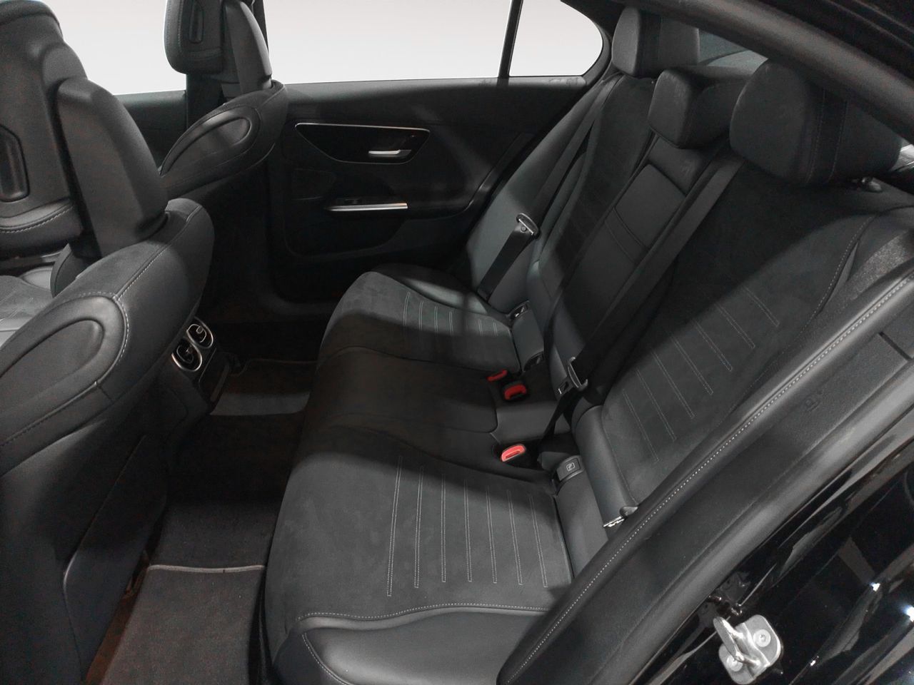 Mercedes-Benz Clase C 200 d - foto 11