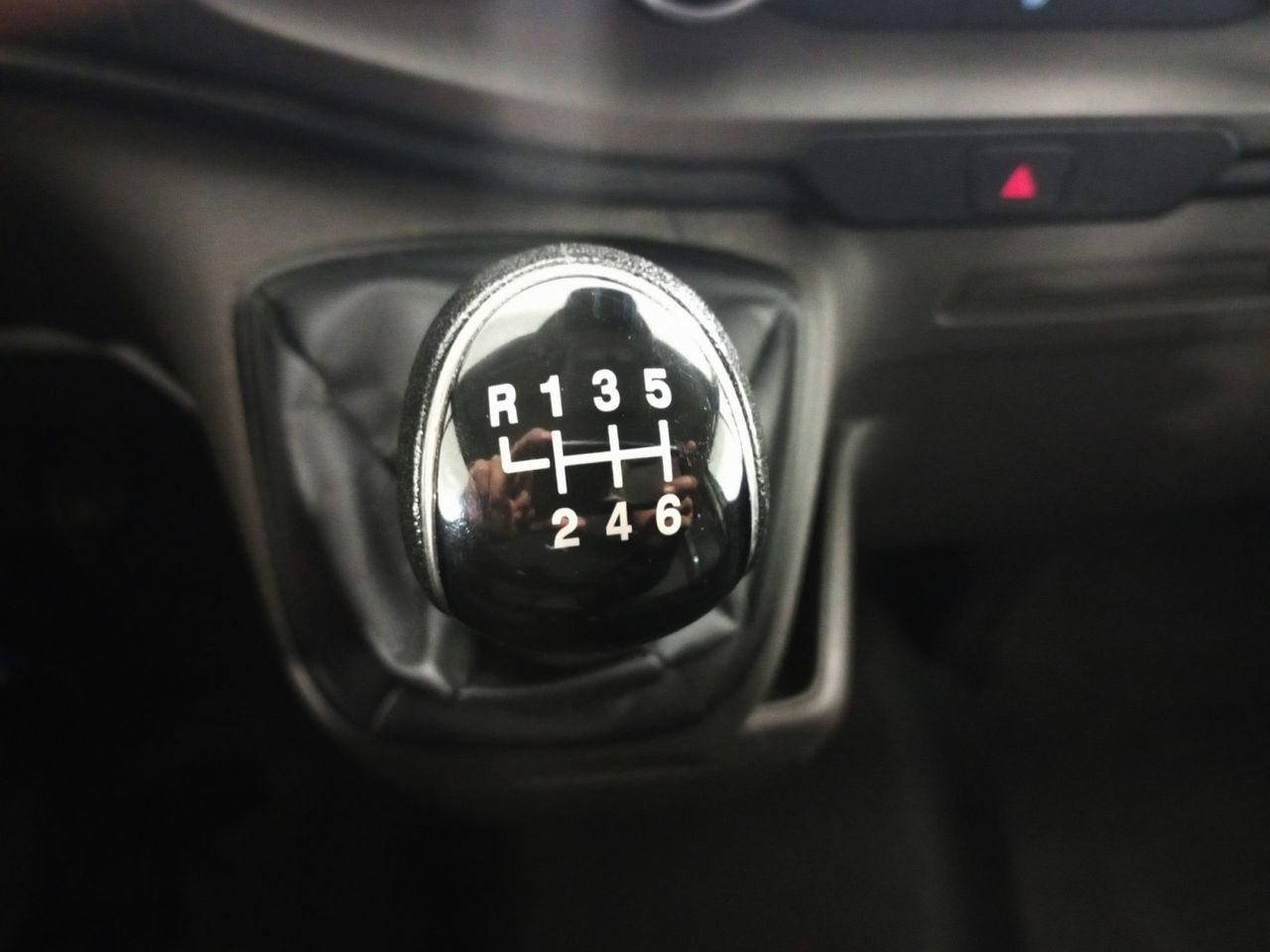 Ford Transit Custom Furgon 2.0 TDCi MHEV 280 L1 Trend - foto 13