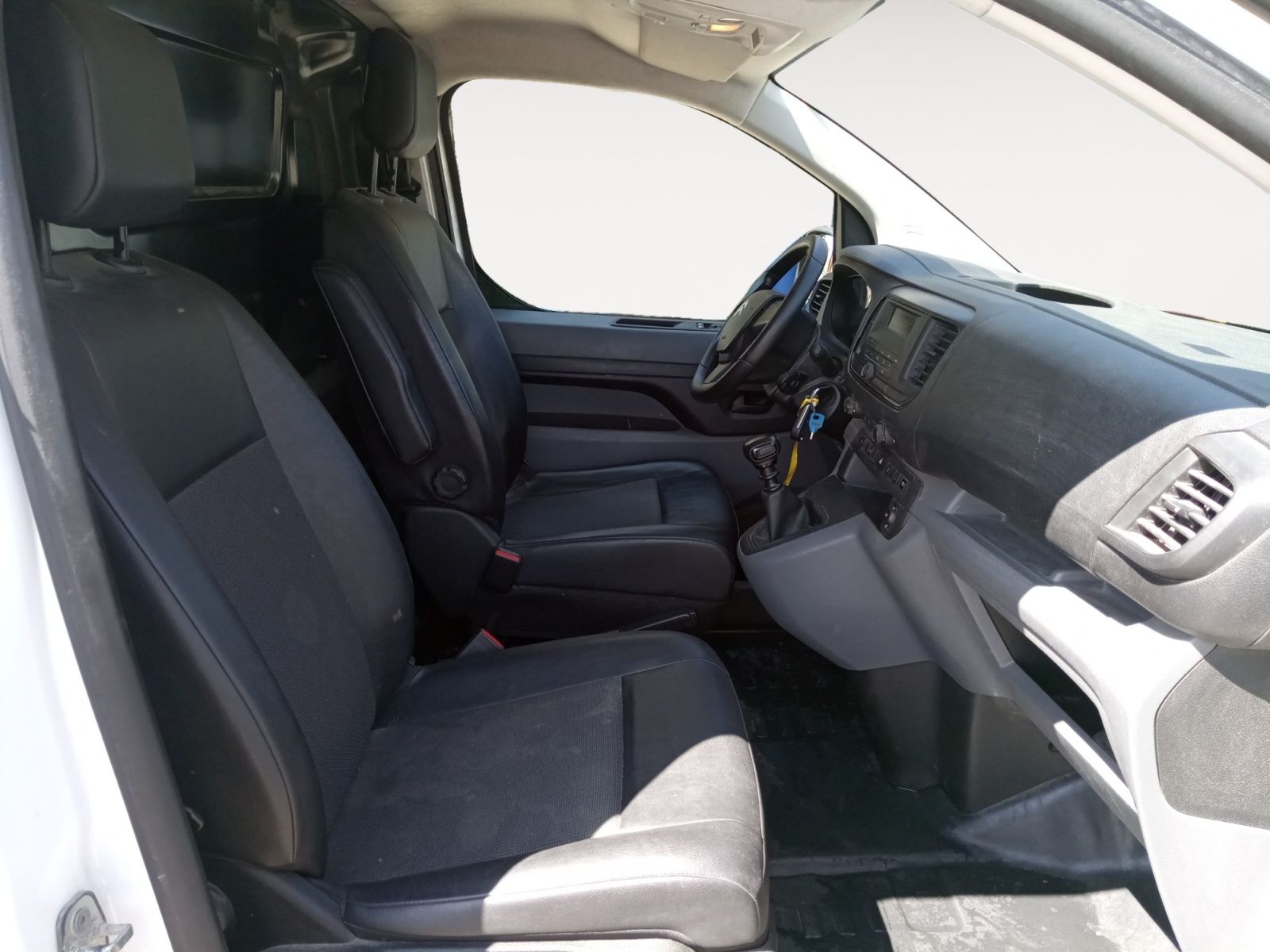 Citroën Jumpy Furgon BlueHDi 100 Talla M Control - foto 9