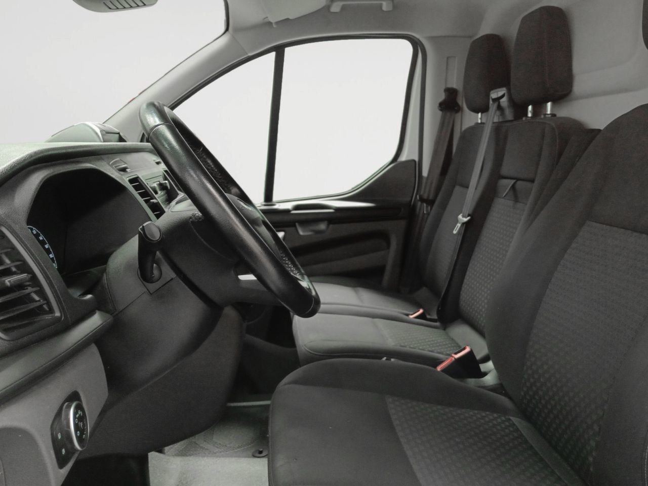 Ford Transit Custom Furgon 2.0 TDCi MHEV 280 L1 Trend - foto 9