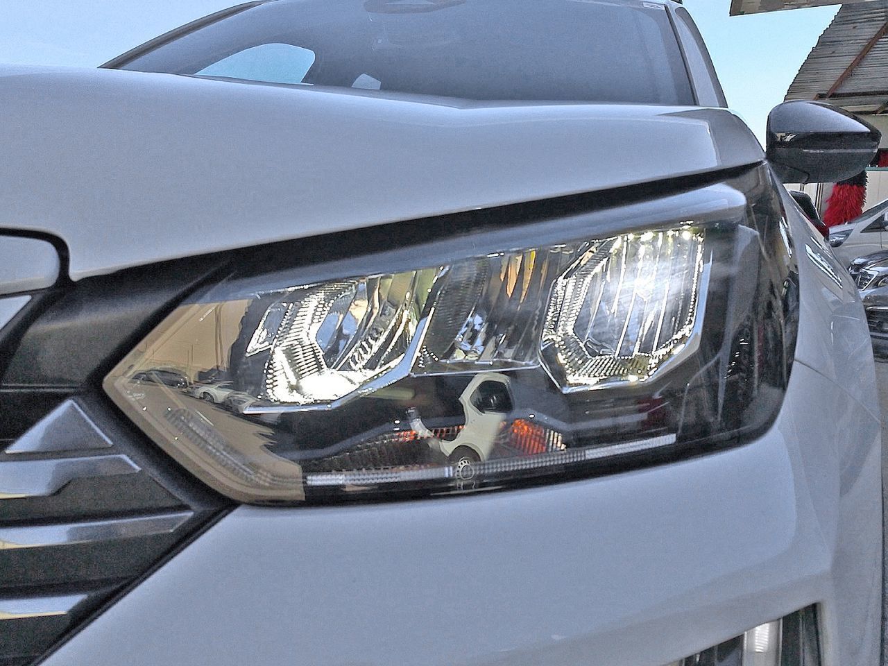 Peugeot 2008 PureTech 100 Allure - foto 19