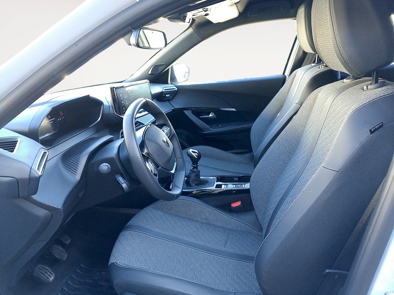 Peugeot 2008 PureTech 100 Allure - foto 9