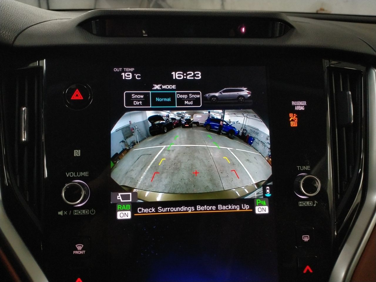 Subaru Outback 2.5 Touring AWD CVT Lineartronic - foto 19