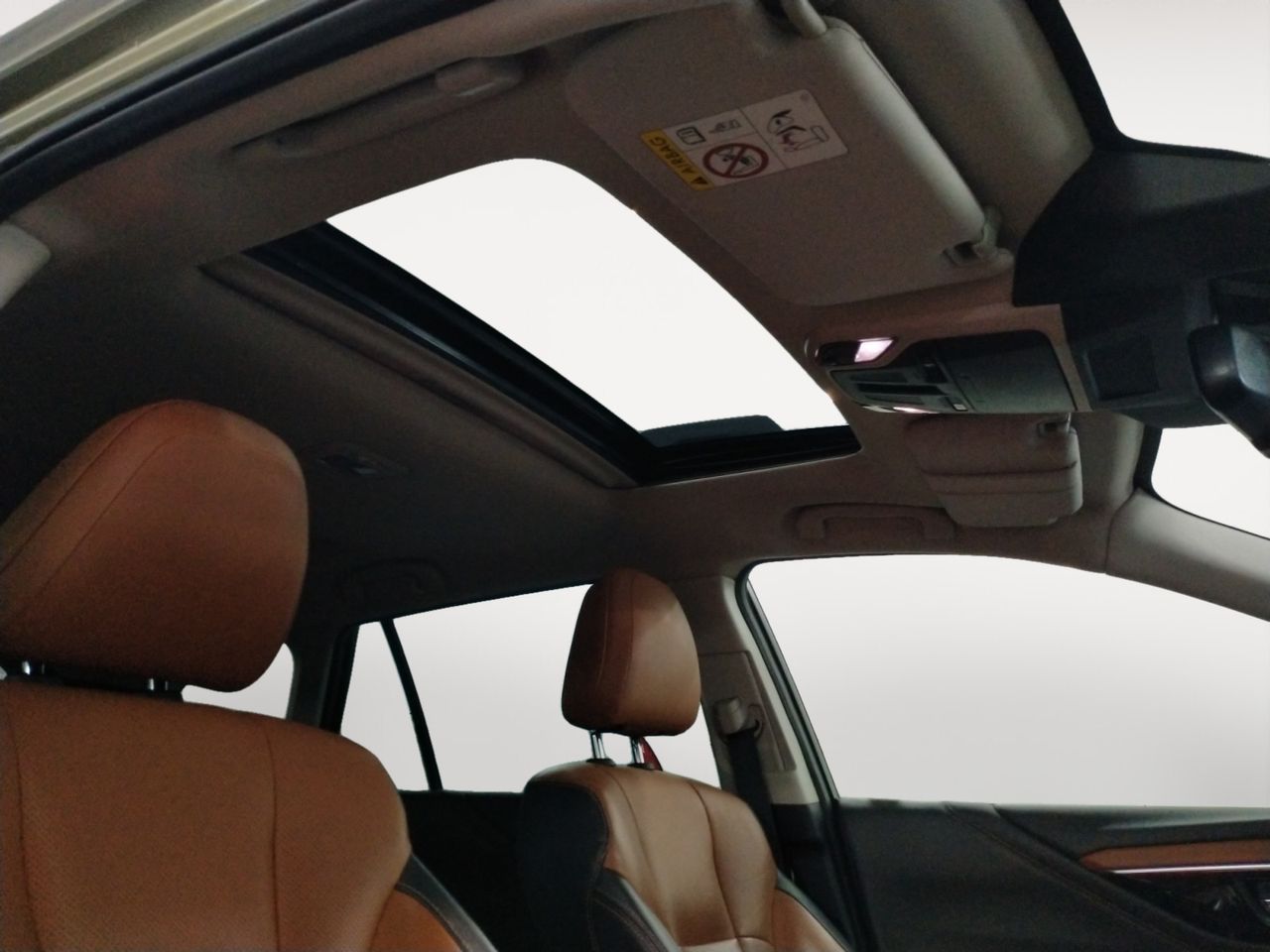 Subaru Outback 2.5 Touring AWD CVT Lineartronic - foto 12