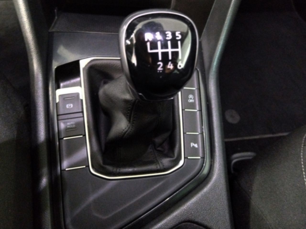Volkswagen Tiguan Life 2.0 TDI - foto 13