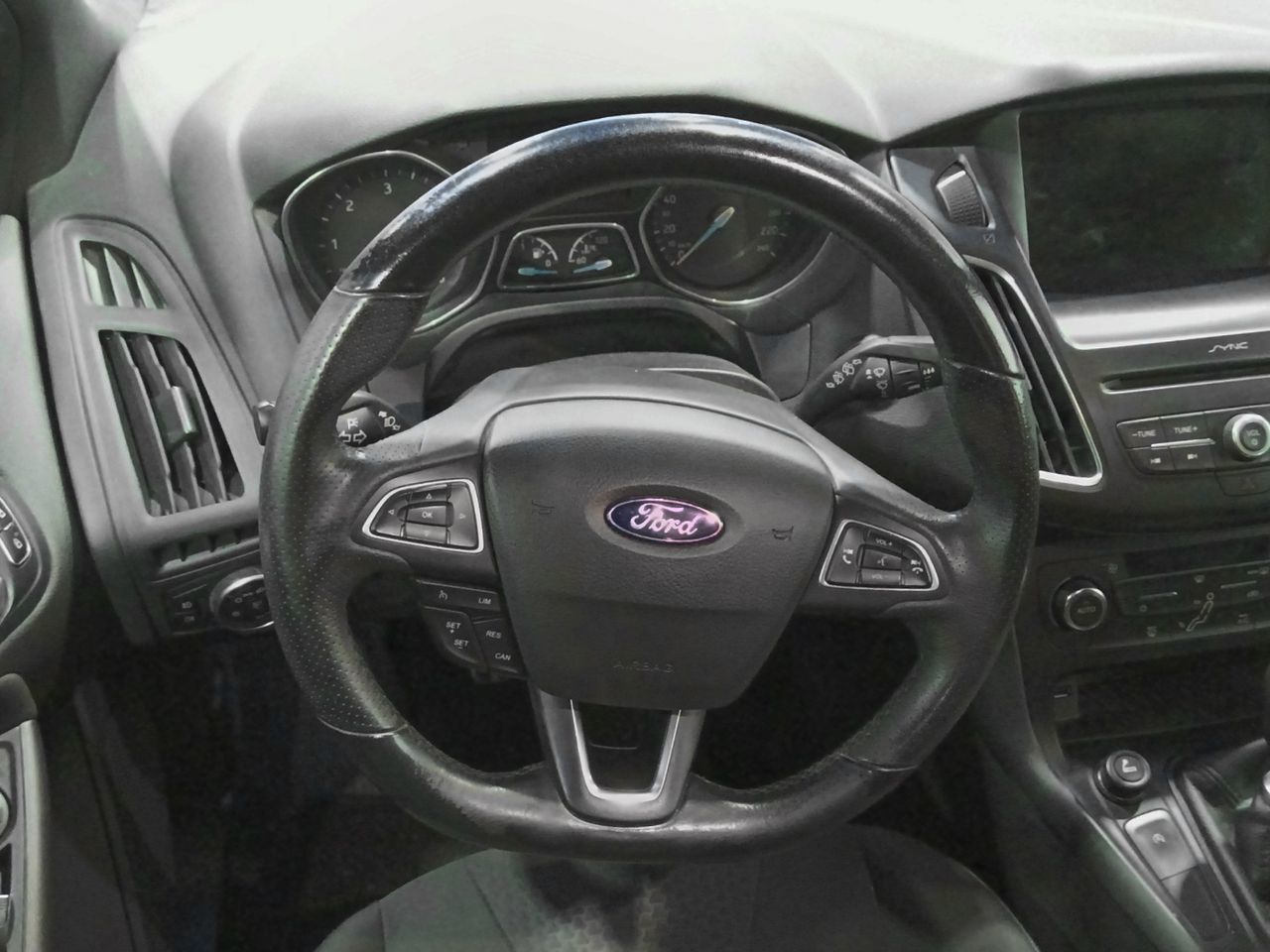 Ford Focus 2.0 TDCi ST-Line - foto 7