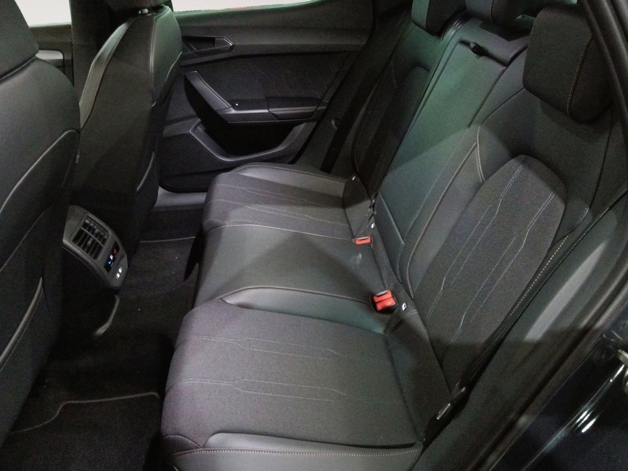 Cupra León 1.5 eTSI DSG - foto 9