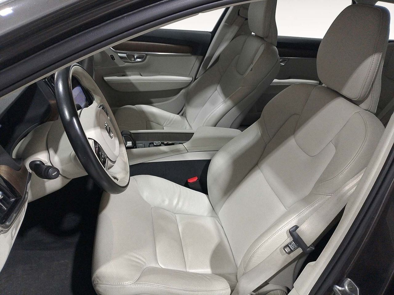 Volvo V90 B4 D Pro AWD - foto 8