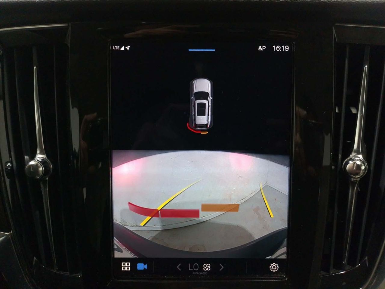 Volvo V90 B4 D Pro AWD - foto 17