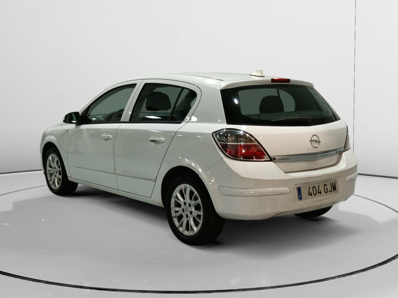 Opel Astra 1.7 CDTI Energy - foto 4