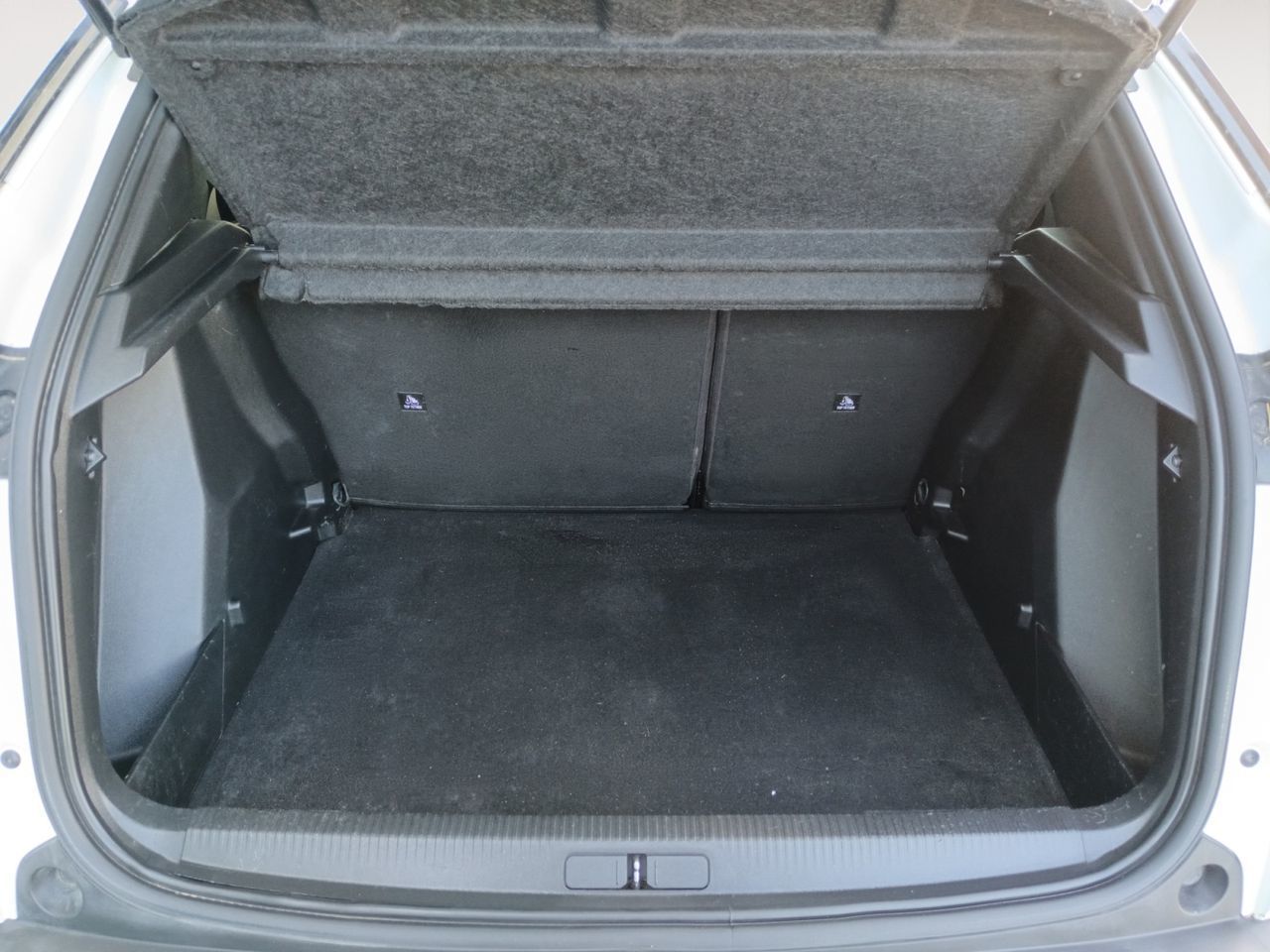 Peugeot 2008 BlueHDi 110 Active Pack - foto 12