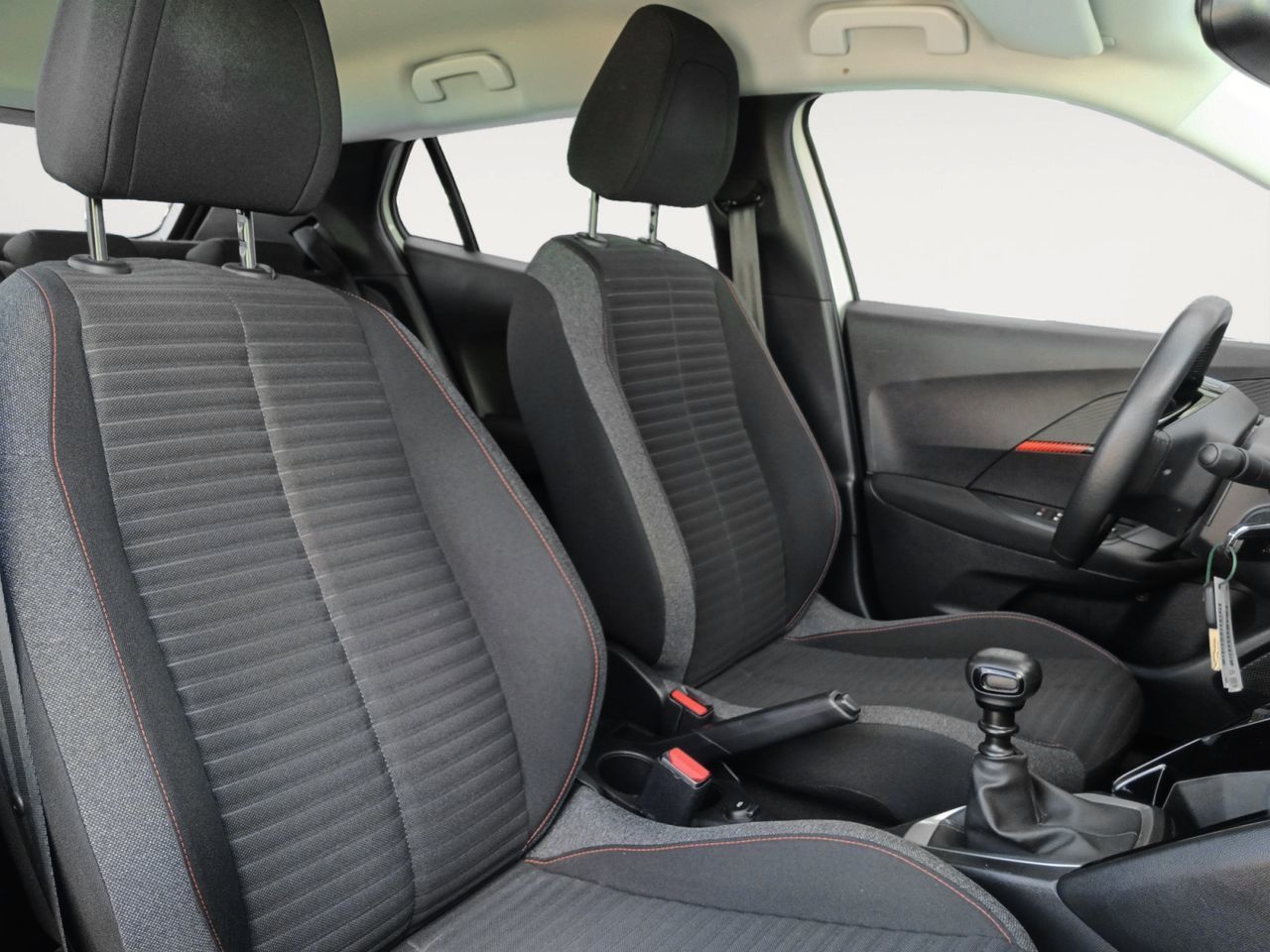 Peugeot 2008 BlueHDi 110 Active Pack - foto 11