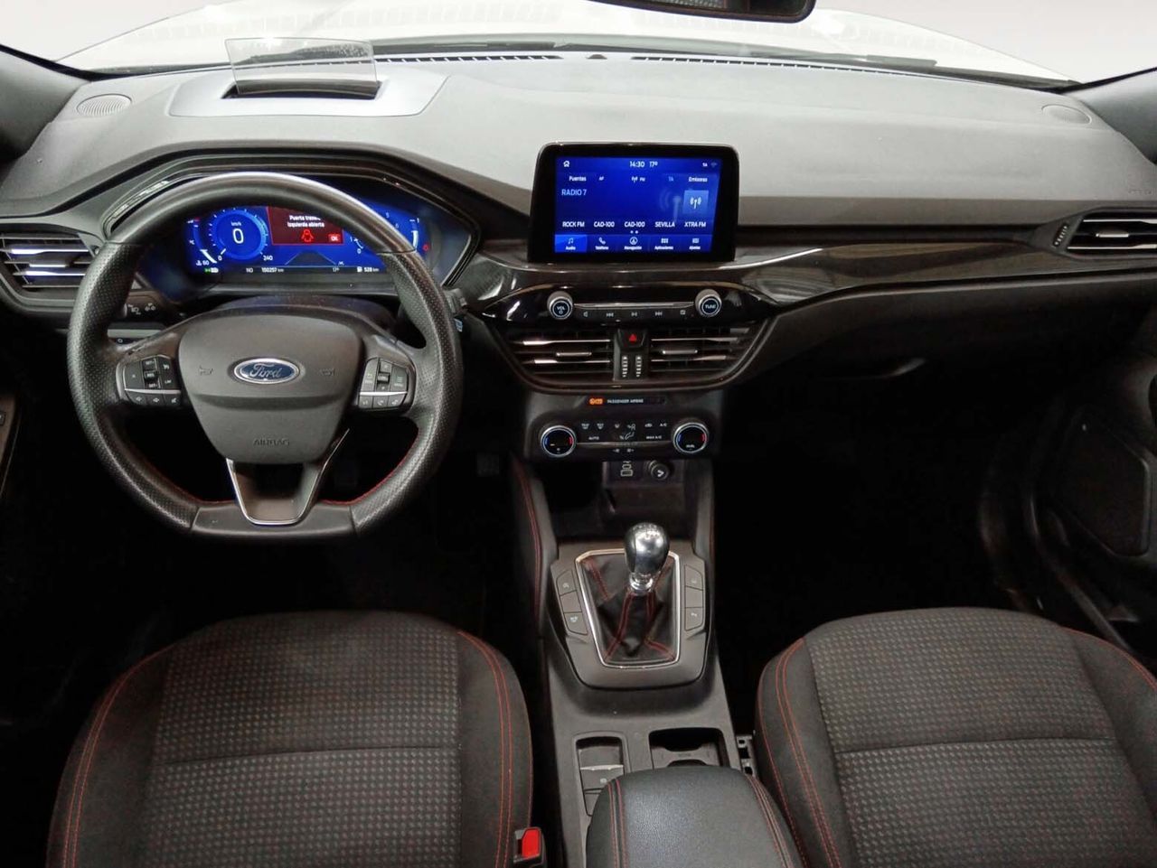 Ford Kuga 1.5 EcoBoost ST-Line 4x2 - foto 9