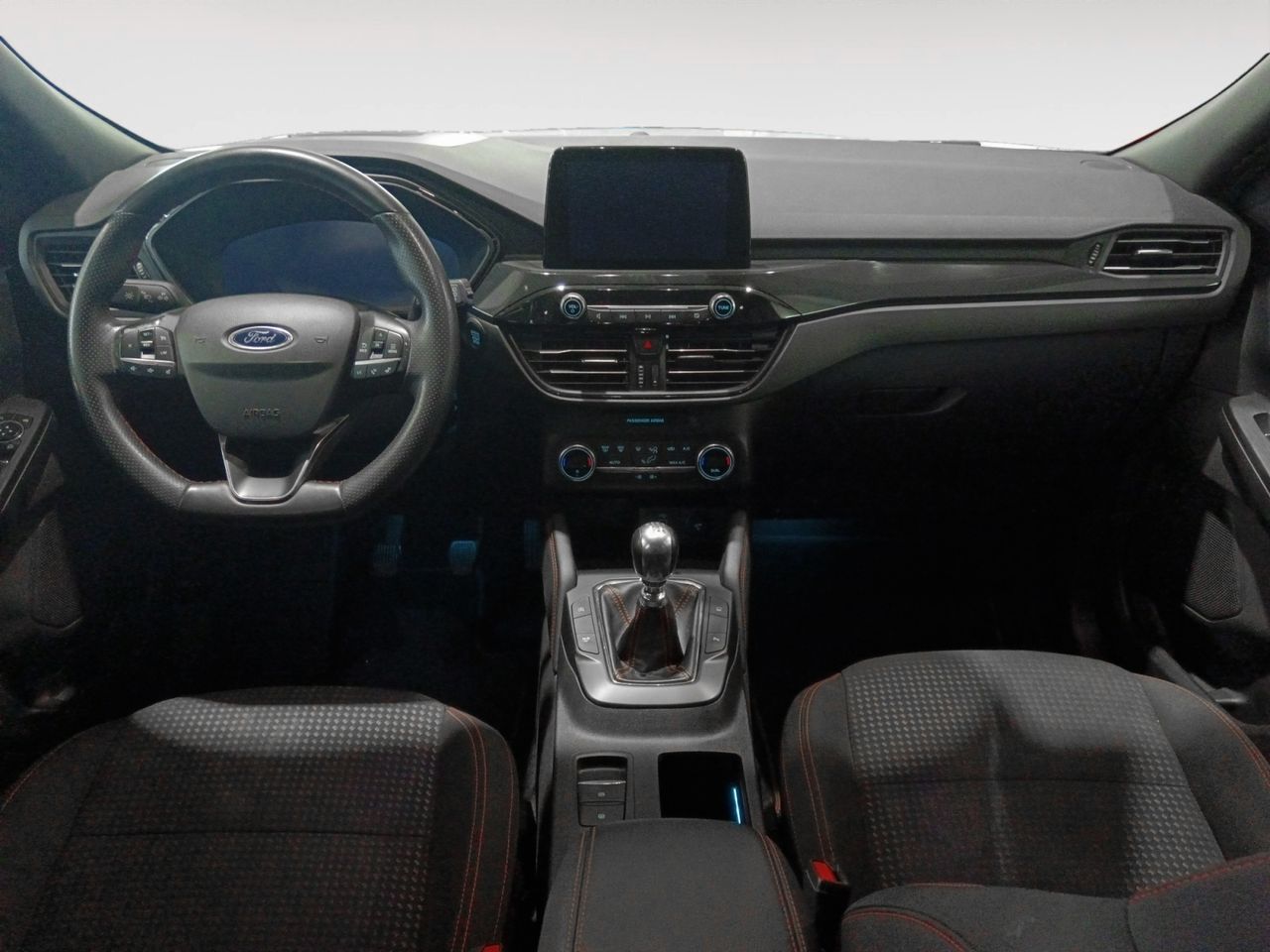 Ford Kuga 1.5 EcoBoost ST-Line 4x2 - foto 9