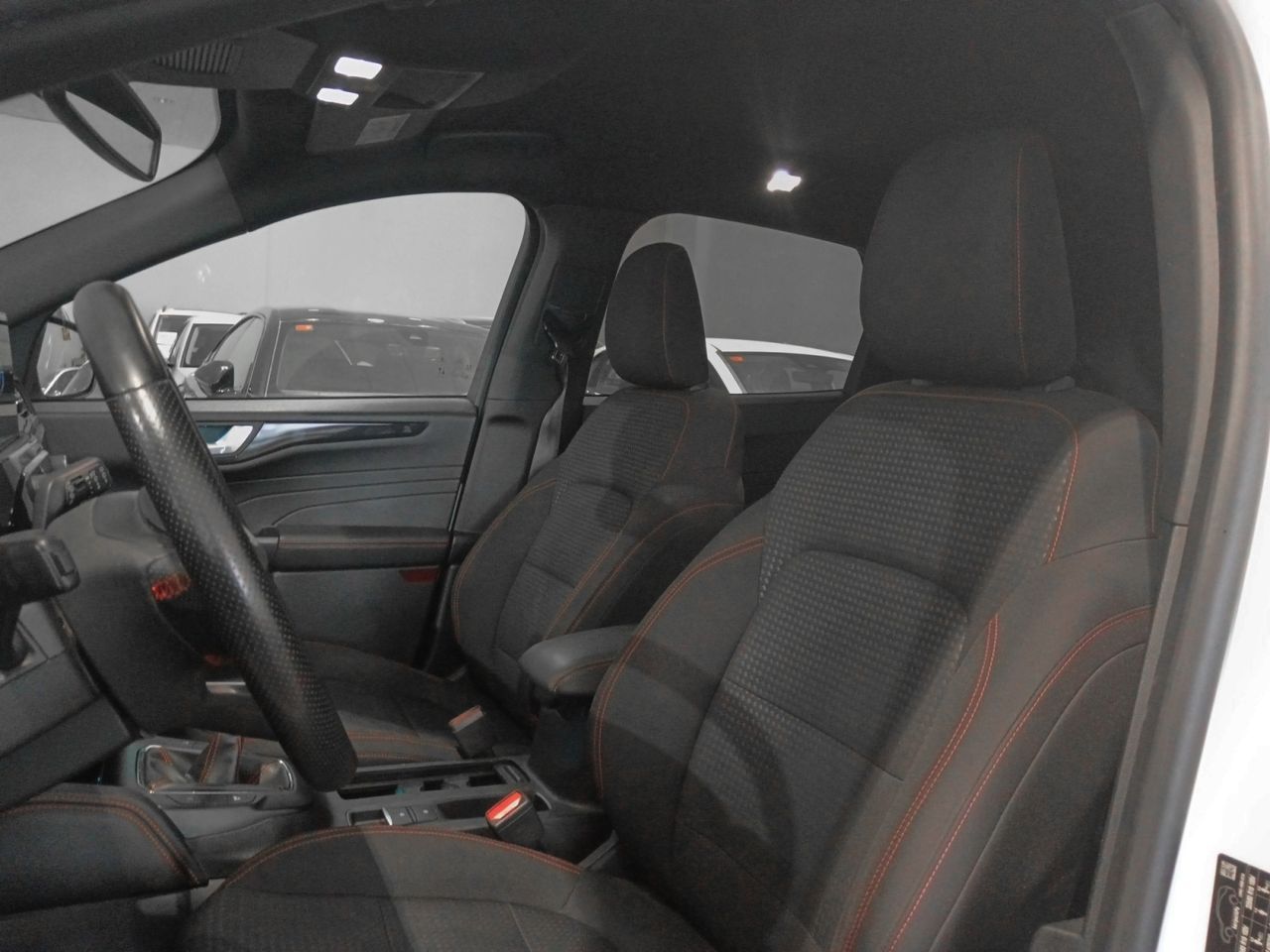 Ford Kuga 1.5 EcoBoost ST-Line 4x2 - foto 23