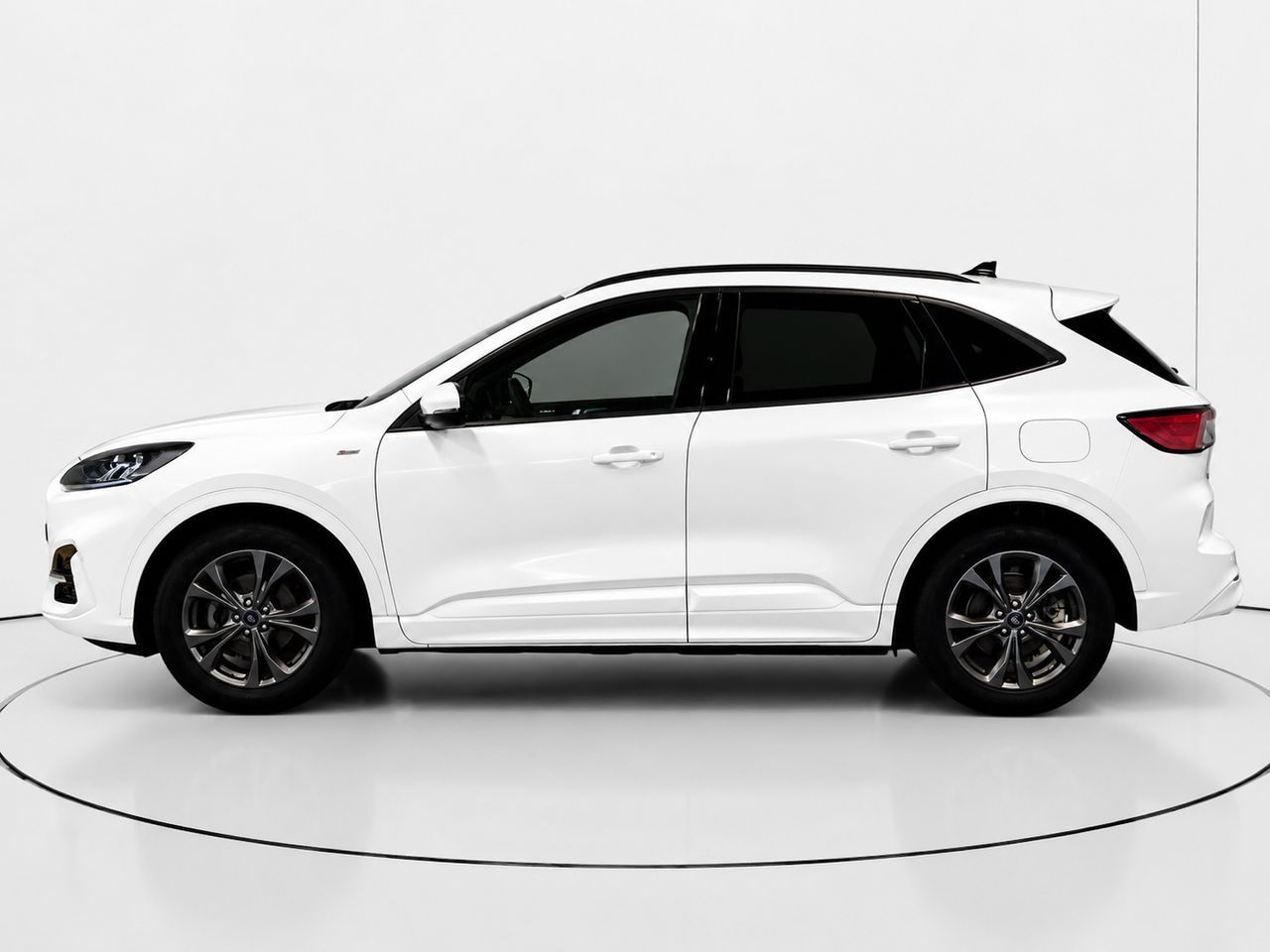 Ford Kuga 1.5 EcoBoost ST-Line 4x2 - foto 6