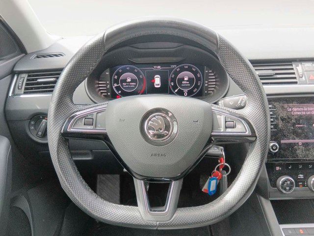 Škoda Octavia 1.0 TSI Ambition - foto 10