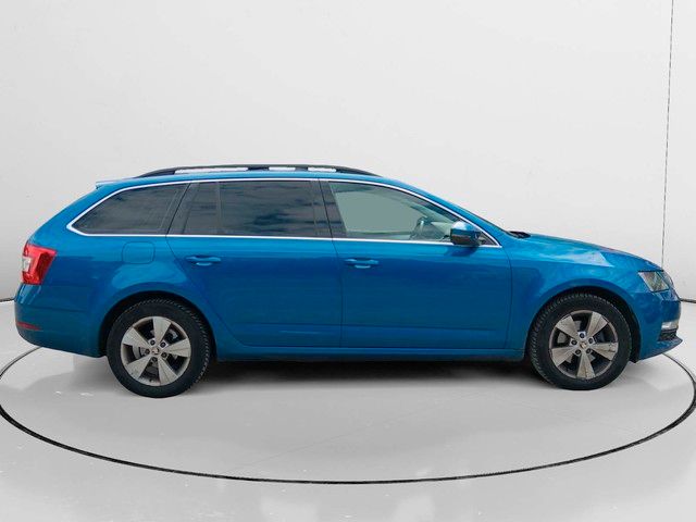 Škoda Octavia 1.0 TSI Ambition - foto 2
