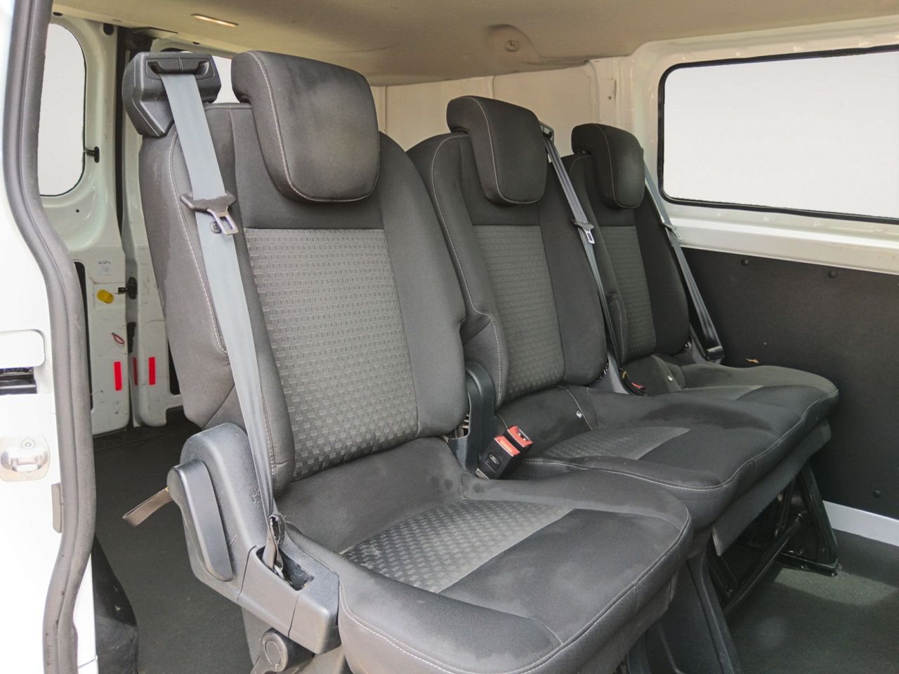 Ford Transit Custom Furgon 2.0 TDCi 320 L2 Trend - foto 10