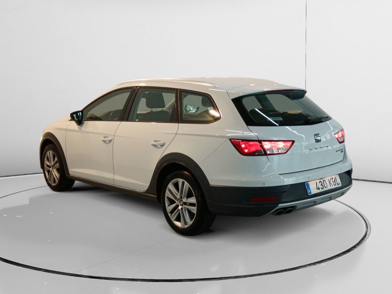 SEAT León 2.0 TDI X-perience 4Drive - foto 4