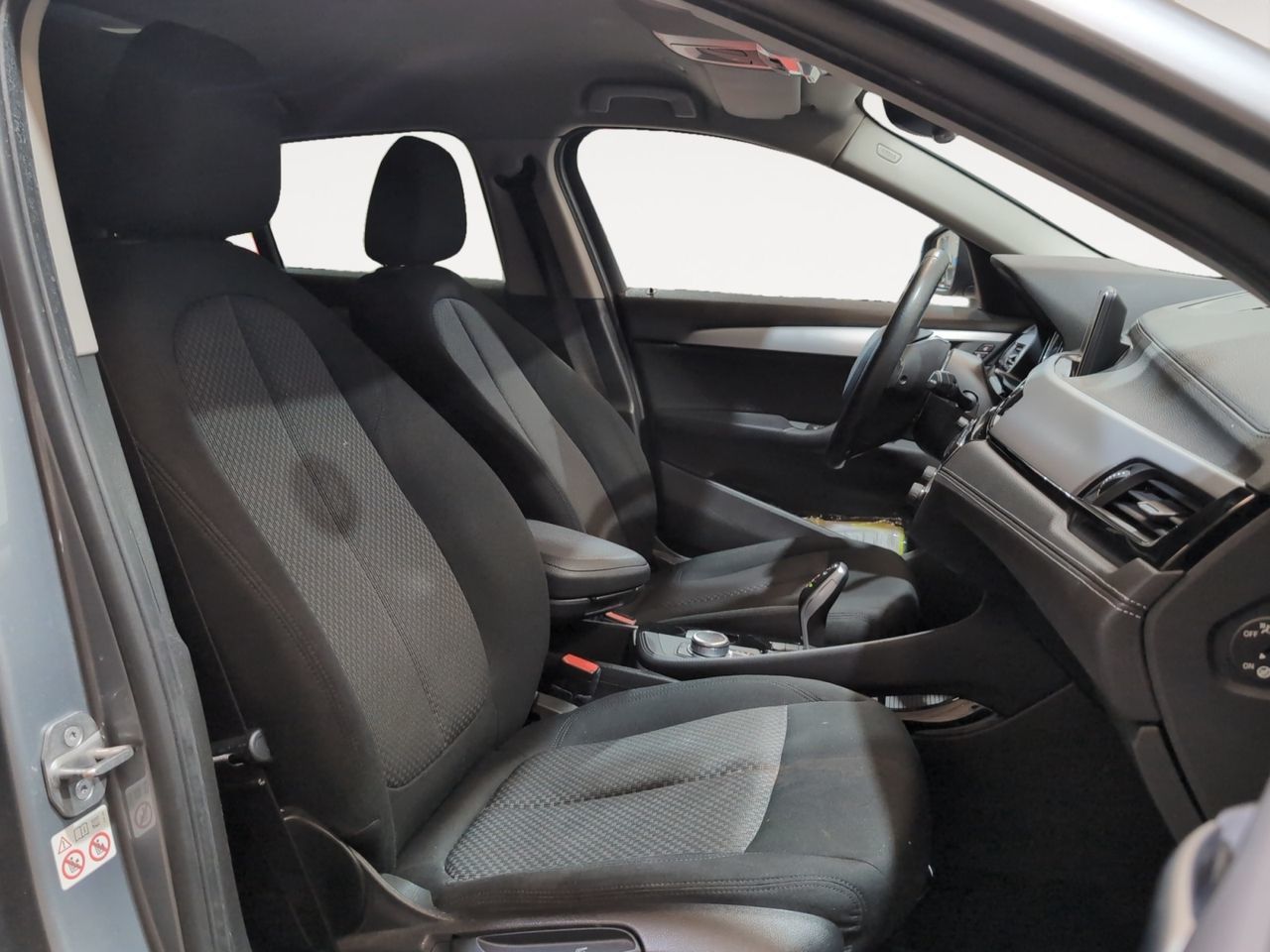 BMW X2 sDrive18d Business - foto 11
