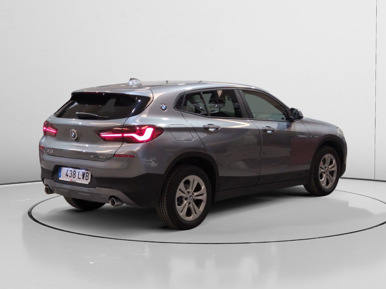 BMW X2 sDrive18d Business - foto 2
