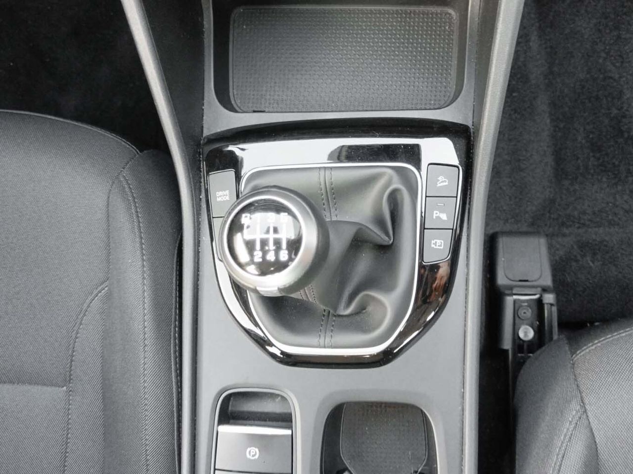 Hyundai Tucson 1.6T Klass - foto 14