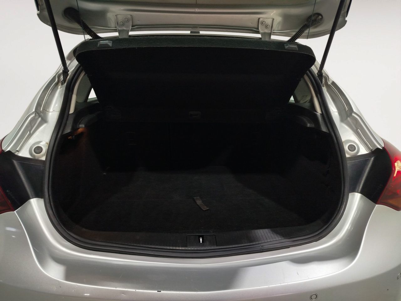 Opel Astra 1.7 CDTI Excellence - foto 11