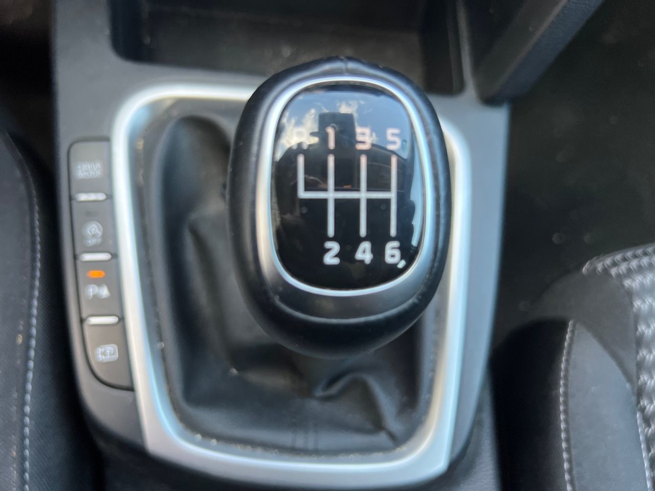 Kia XCeed 1.6 MHEV Drive iMT - foto 11